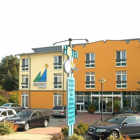 Sporthotel Malchow Hotel Garni Hp Ist Moeglich Kültér fotó