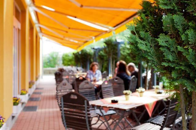 Sporthotel Malchow Hotel Garni Hp Ist Moeglich Kültér fotó